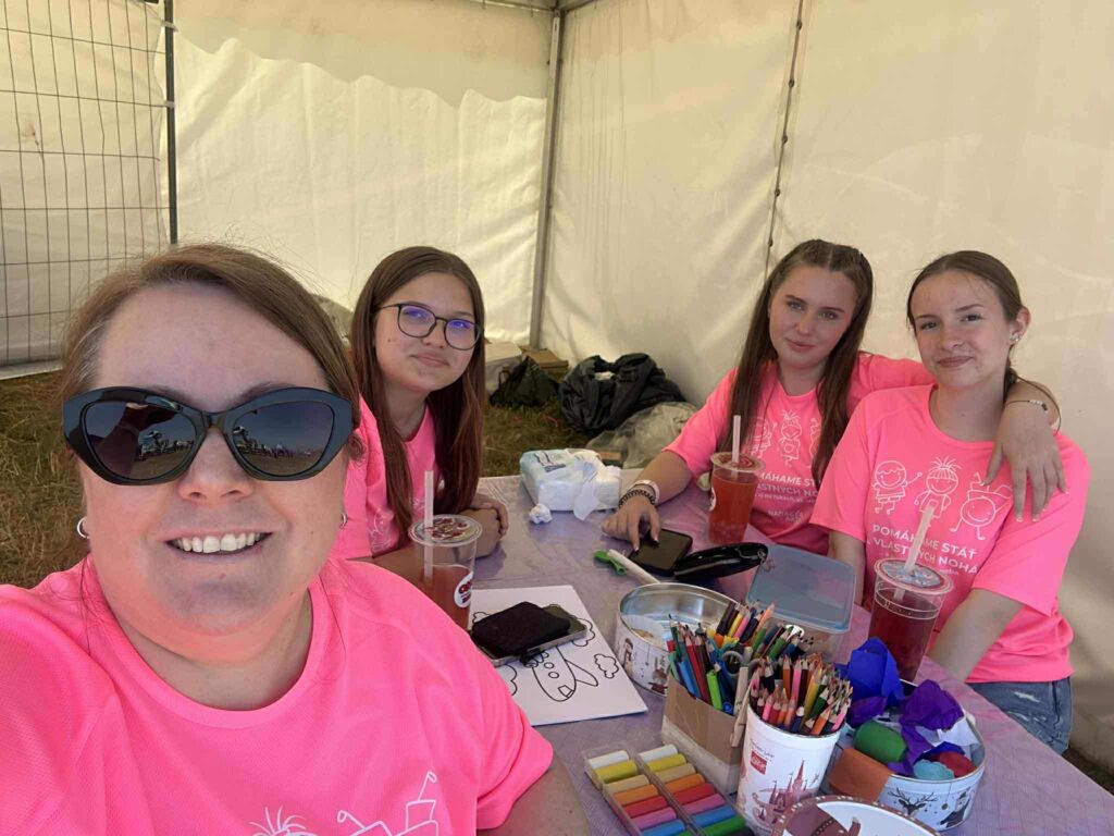 c8dfdf51-ddb7-412b-8ae3-81260be71e9a (1)